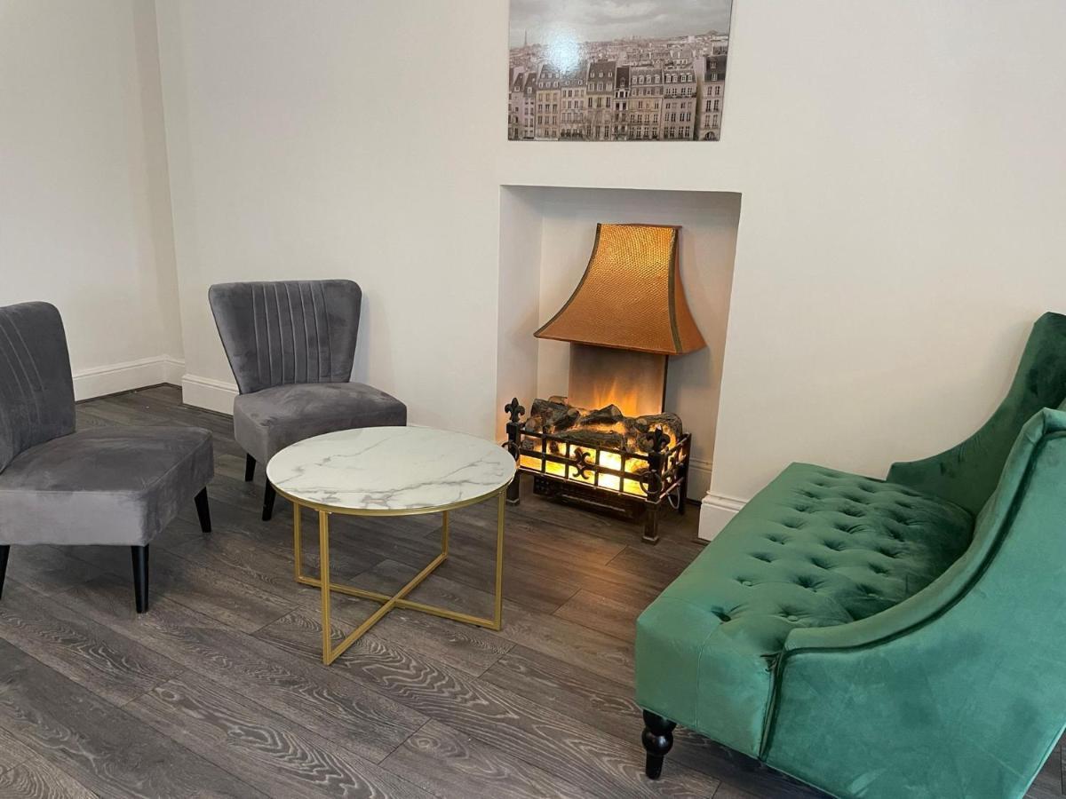 Woodford Hotel Londra Dış mekan fotoğraf