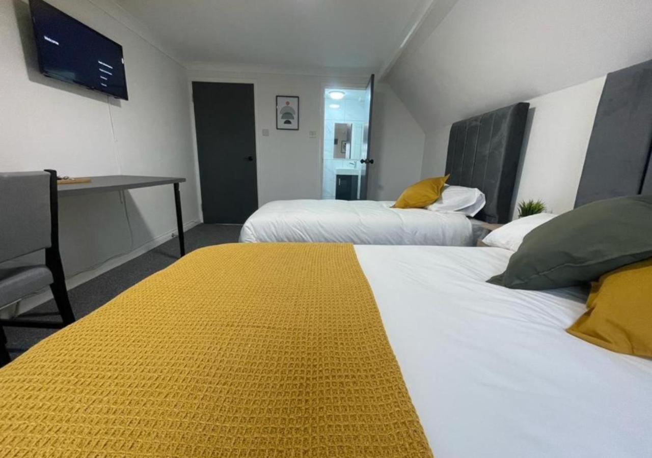 Woodford Hotel Londra Dış mekan fotoğraf