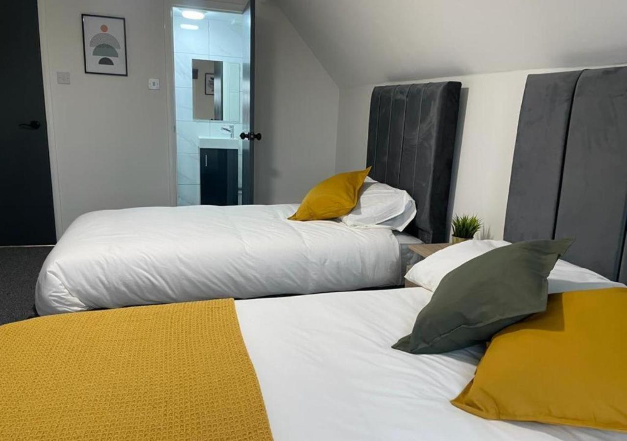 Woodford Hotel Londra Dış mekan fotoğraf